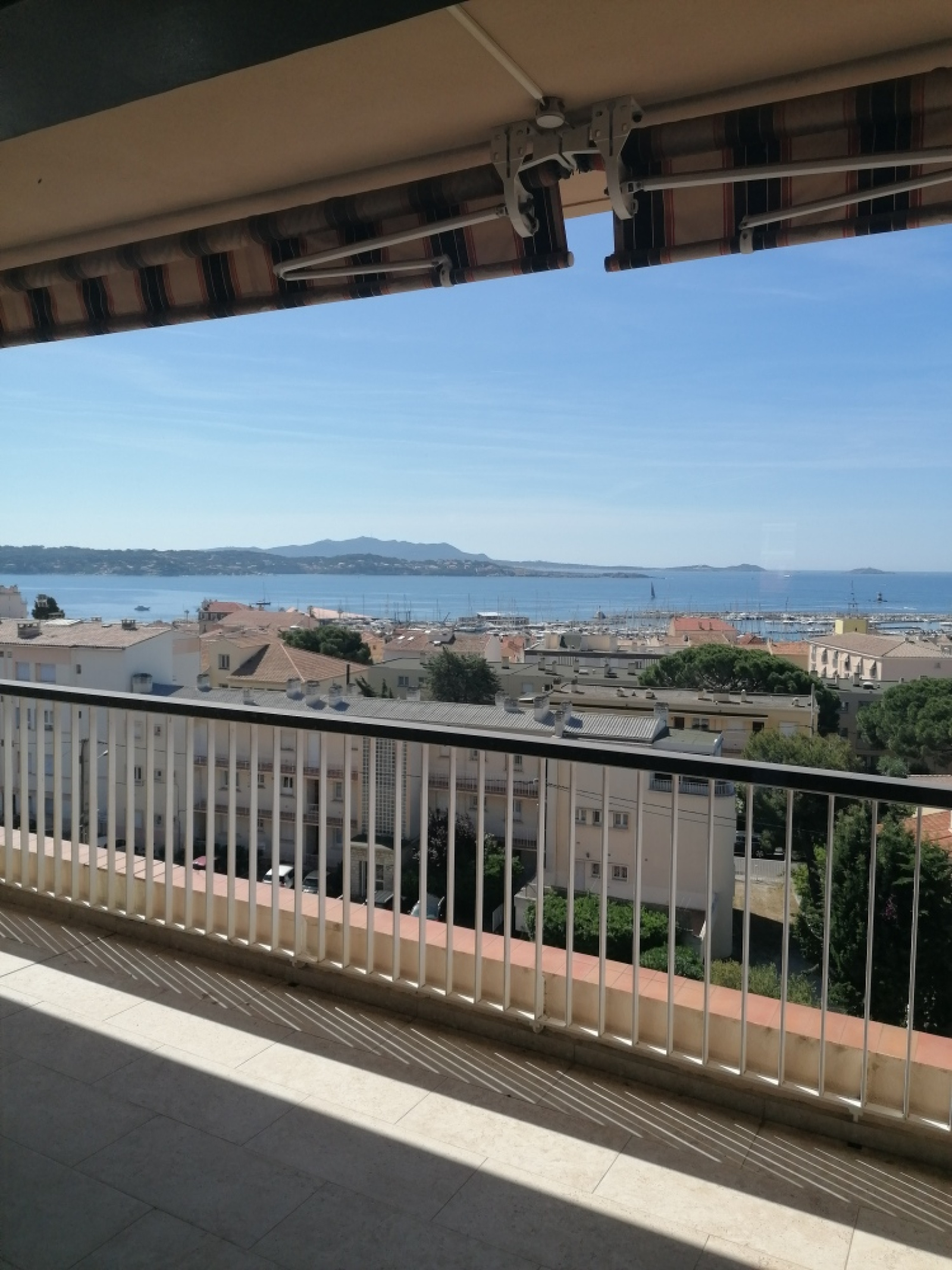 Image_1, Appartement, Bandol,
                                ref :1737