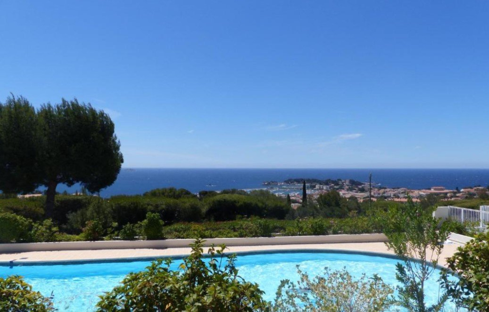 Image_2, Appartement, Bandol,
                                ref :LLE817
