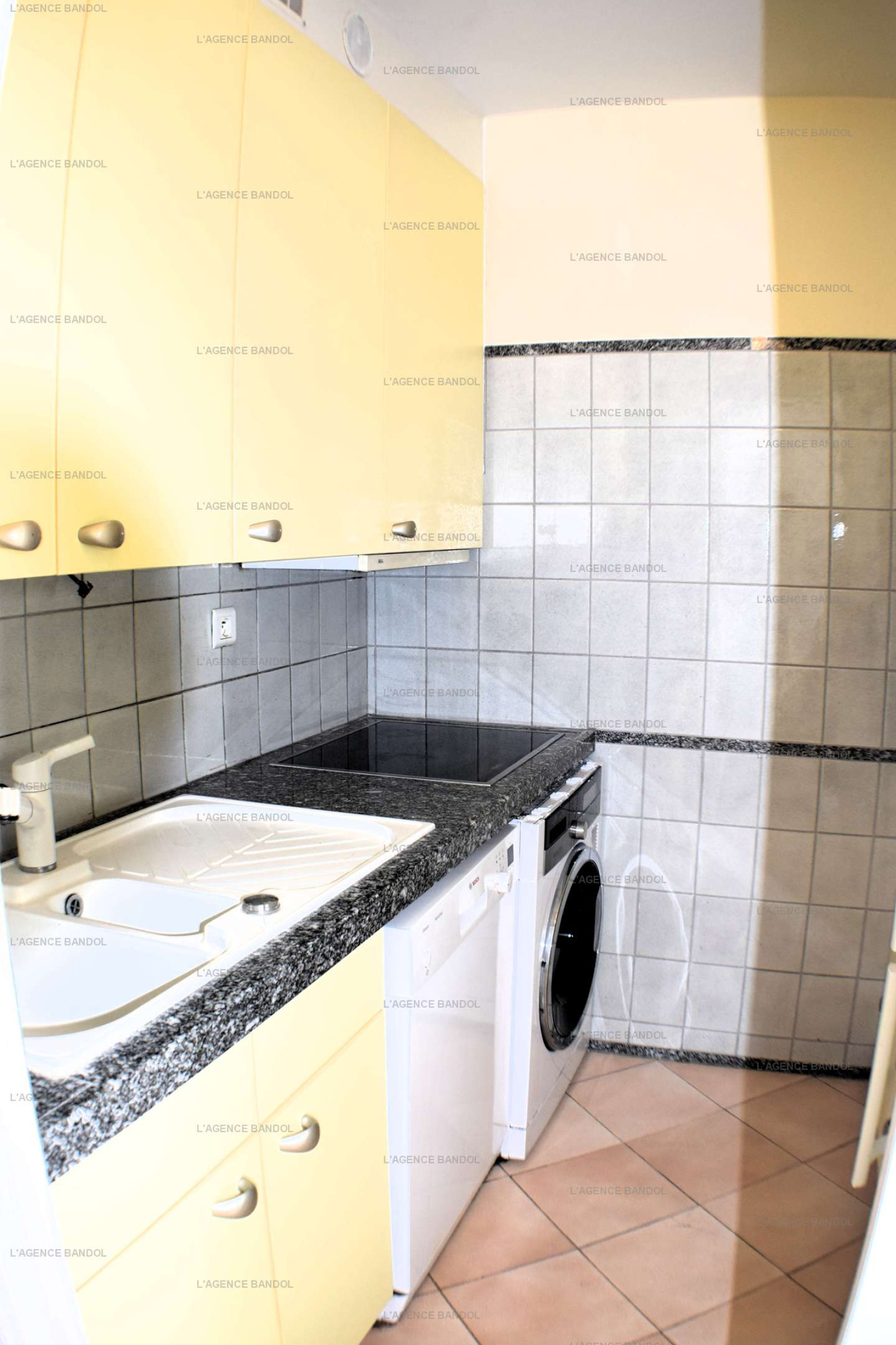 Image_17, Appartement, Bandol,
                                ref :LLE817