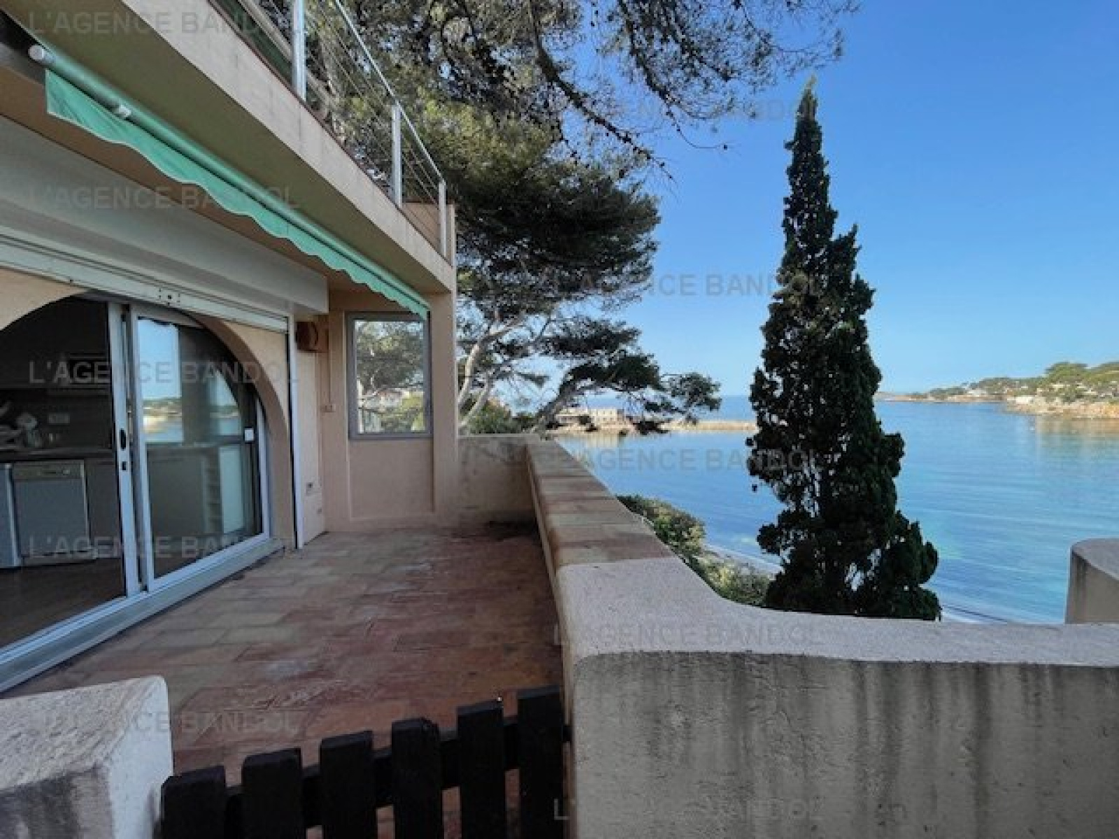 Image_1, Studio, Bandol,
                                ref :ROU030