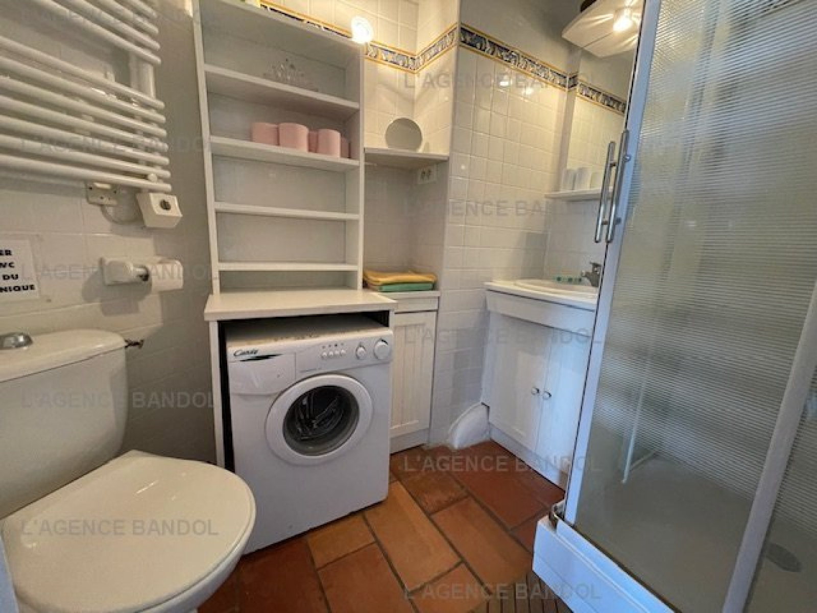 Image_5, Studio, Bandol,
                                ref :ROU030