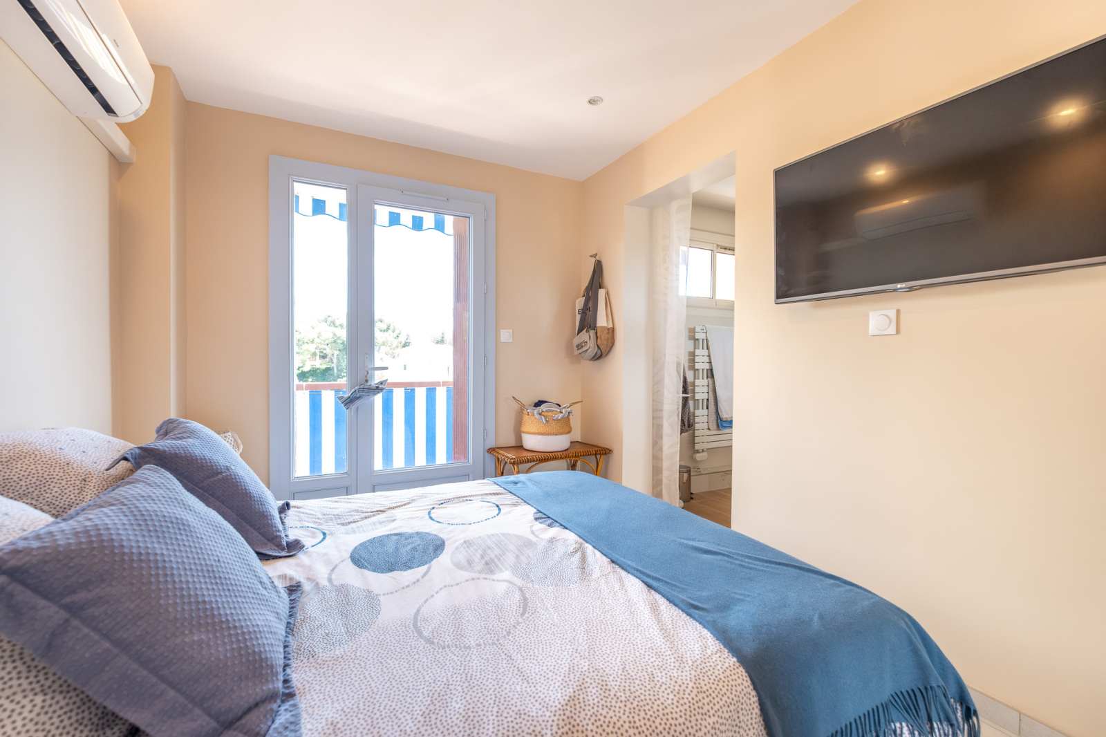 Image_12, Appartement, Bandol,
                                ref :1748