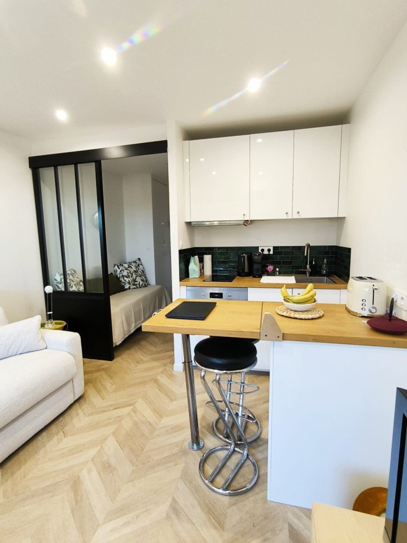 Image_2, Studio, Bandol,
                                ref :LAN833