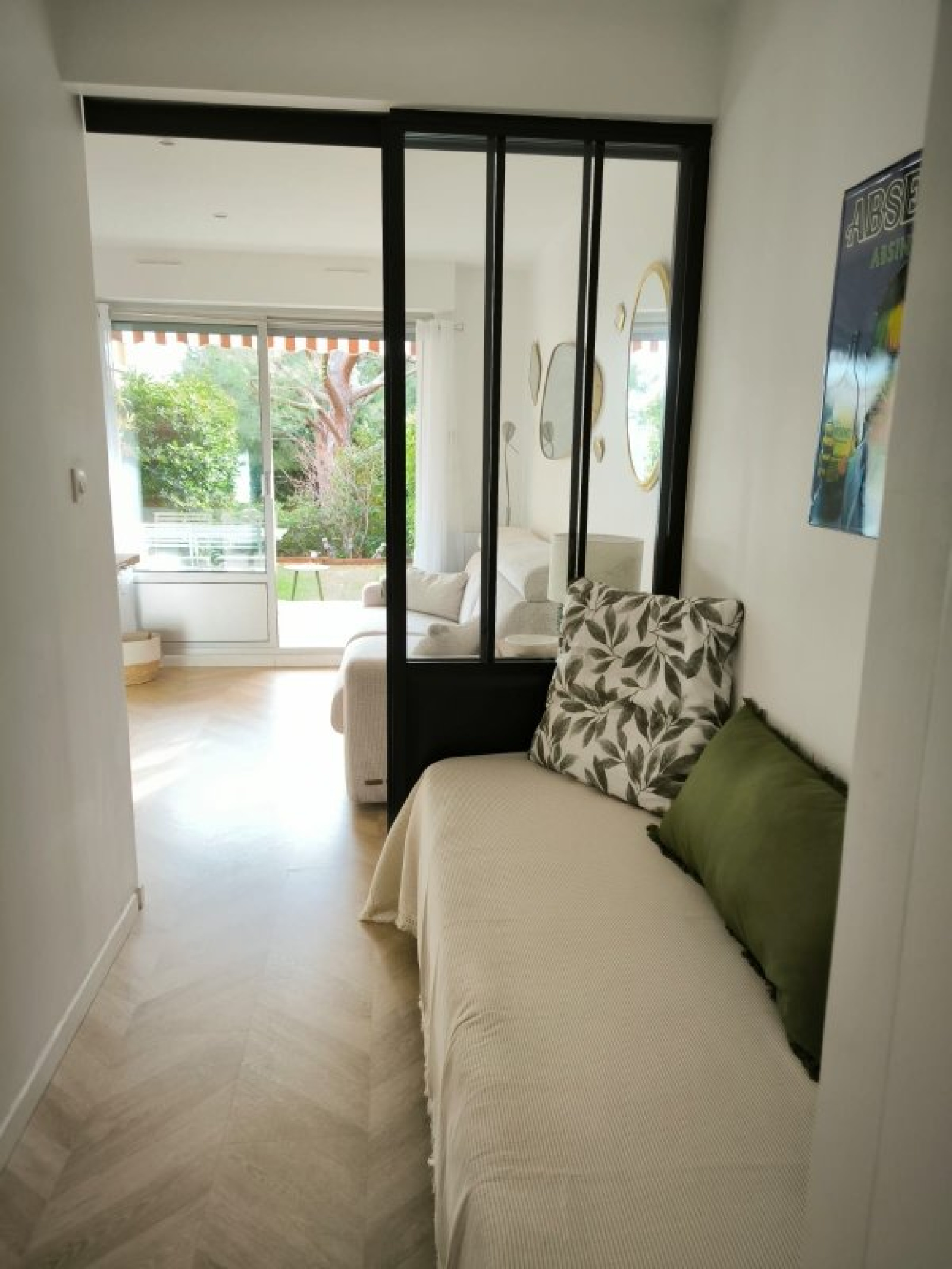 Image_5, Studio, Bandol,
                                ref :LAN833