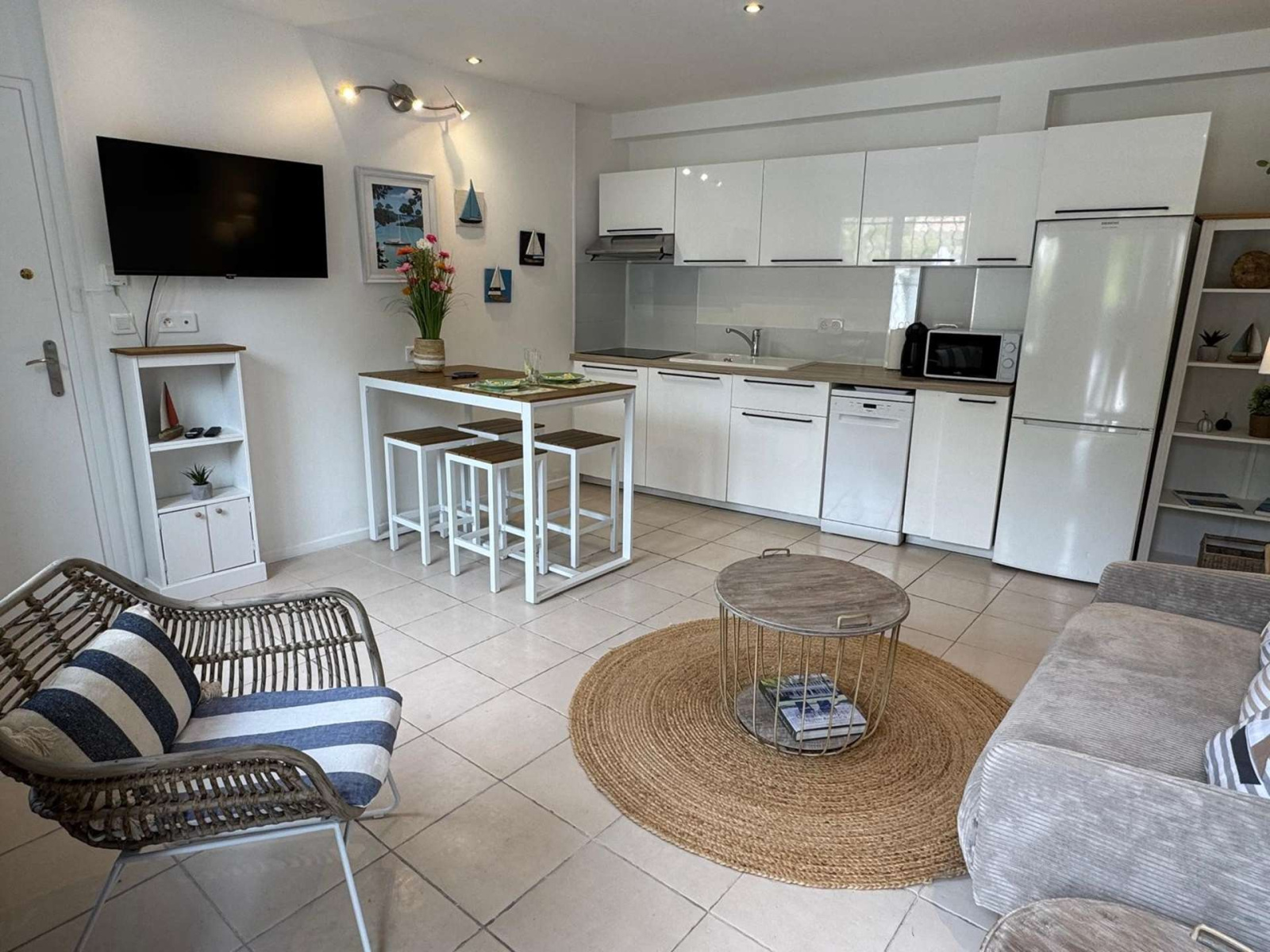 Image_4, Appartement, Bandol,
                                ref :AUQ252