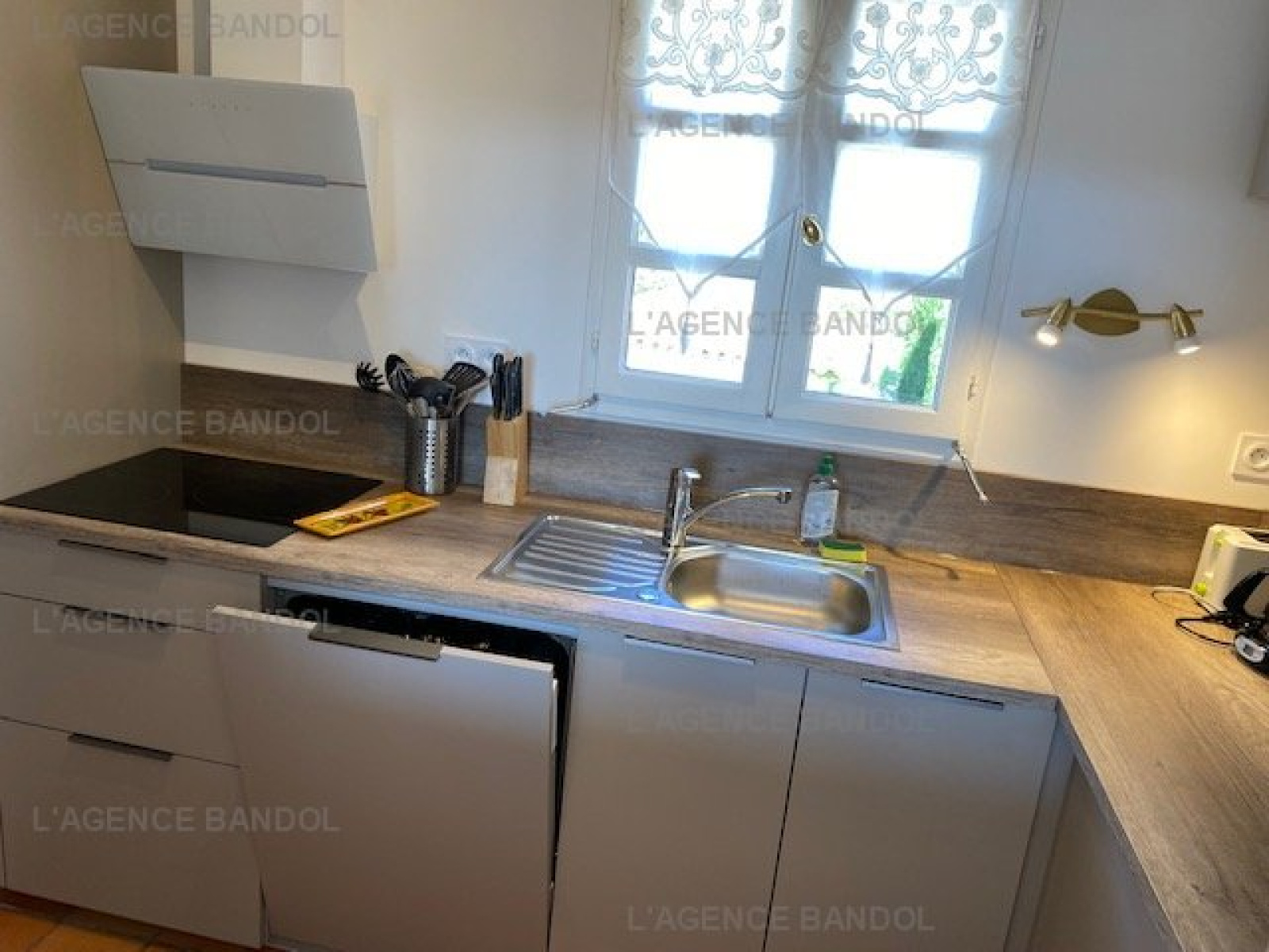 Image_5, Appartement, Saint-Cyr-sur-Mer,
                                ref :BAR490