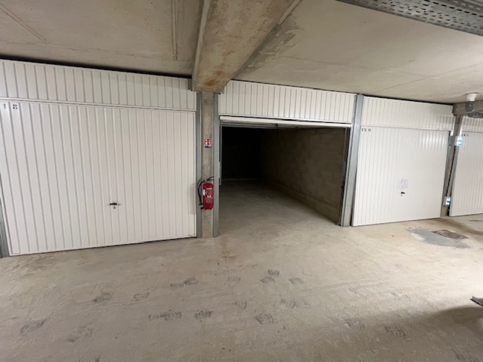 Image_2, Garage, Marseille,
                                ref :EP0226