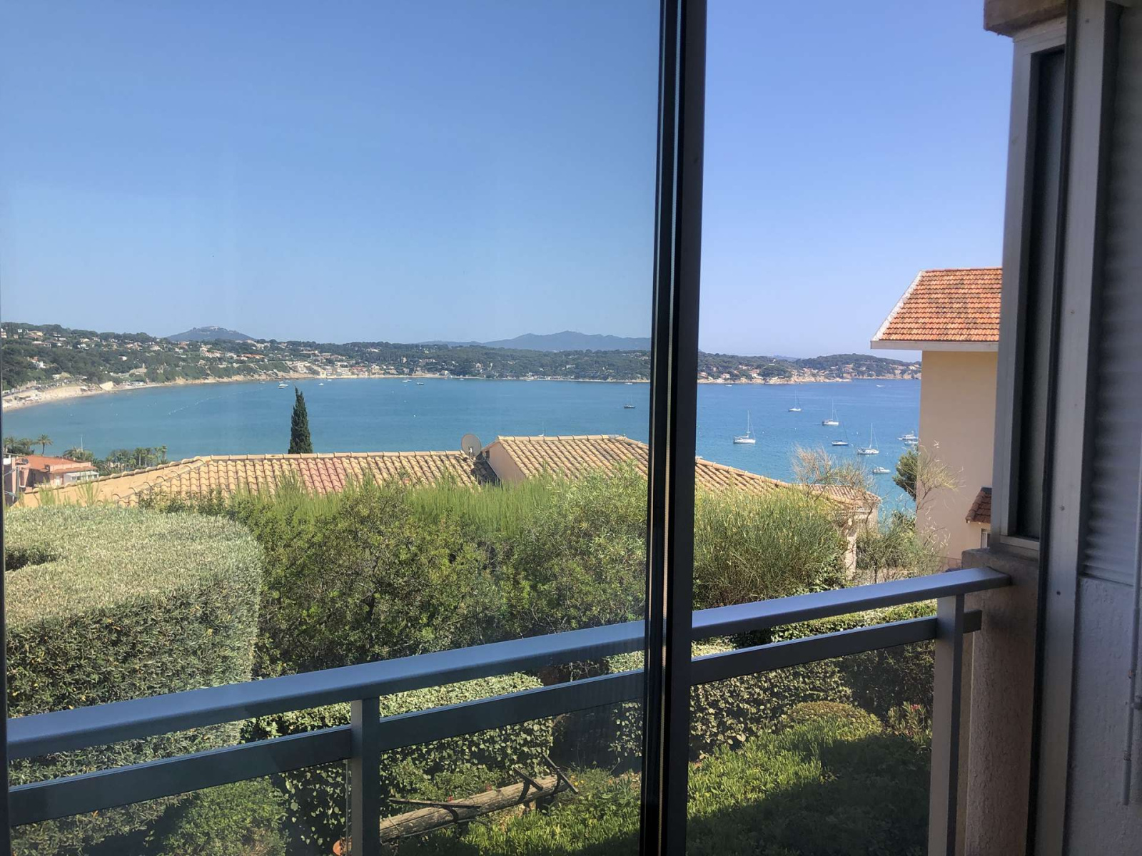 Image_1, Studio, Bandol,
                                ref :TIN820