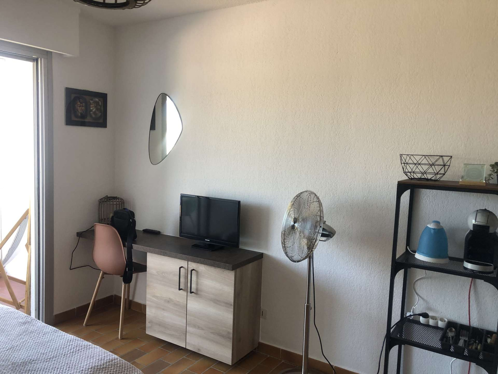 Image_3, Studio, Bandol,
                                ref :TIN820