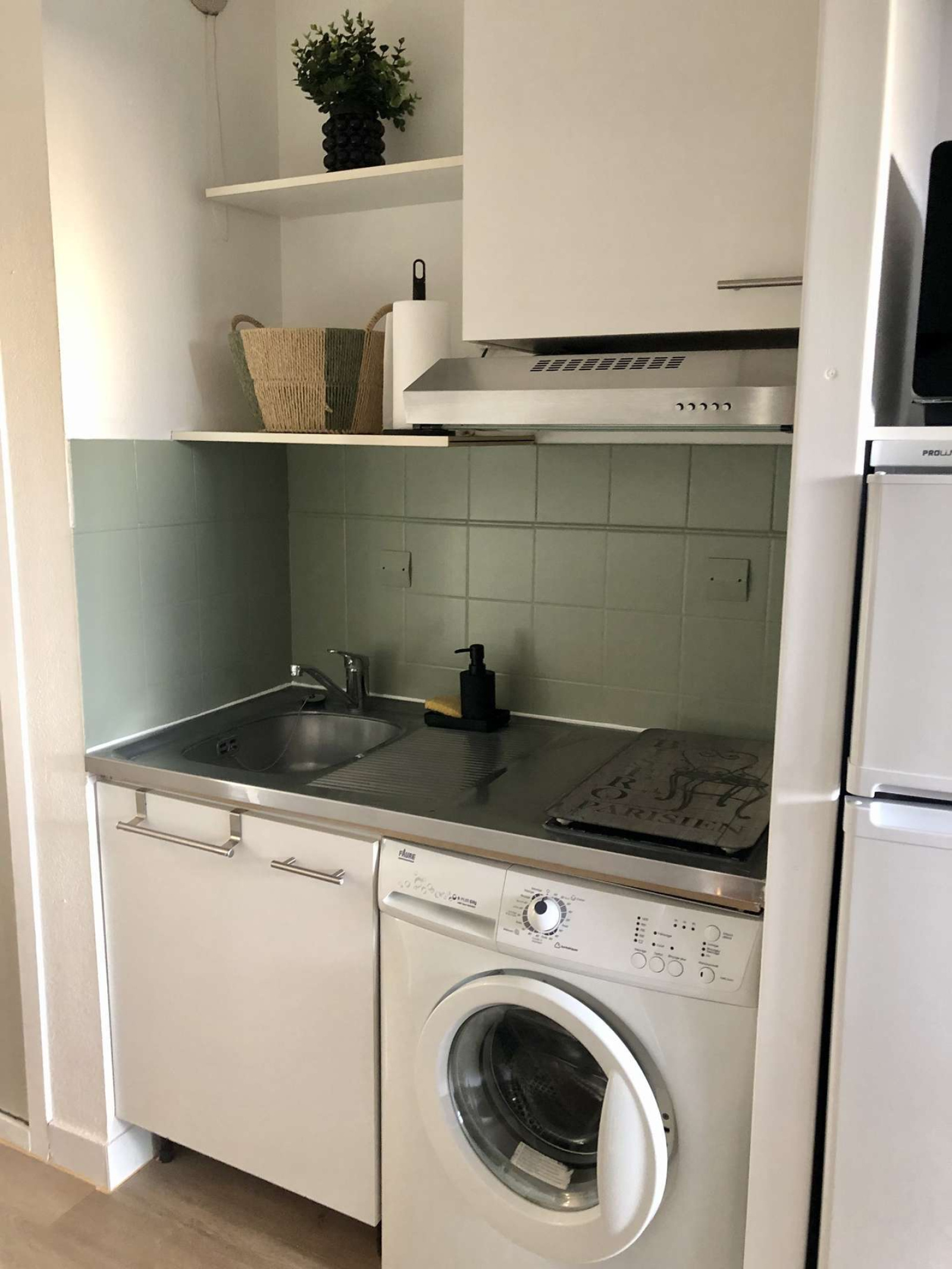 Image_5, Studio, Bandol,
                                ref :COU0818