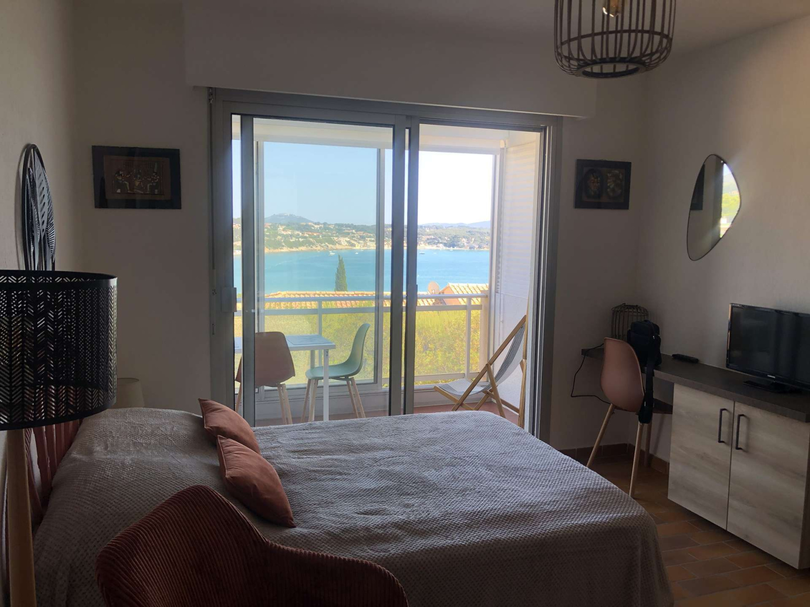 Image_7, Studio, Bandol,
                                ref :TIN0820